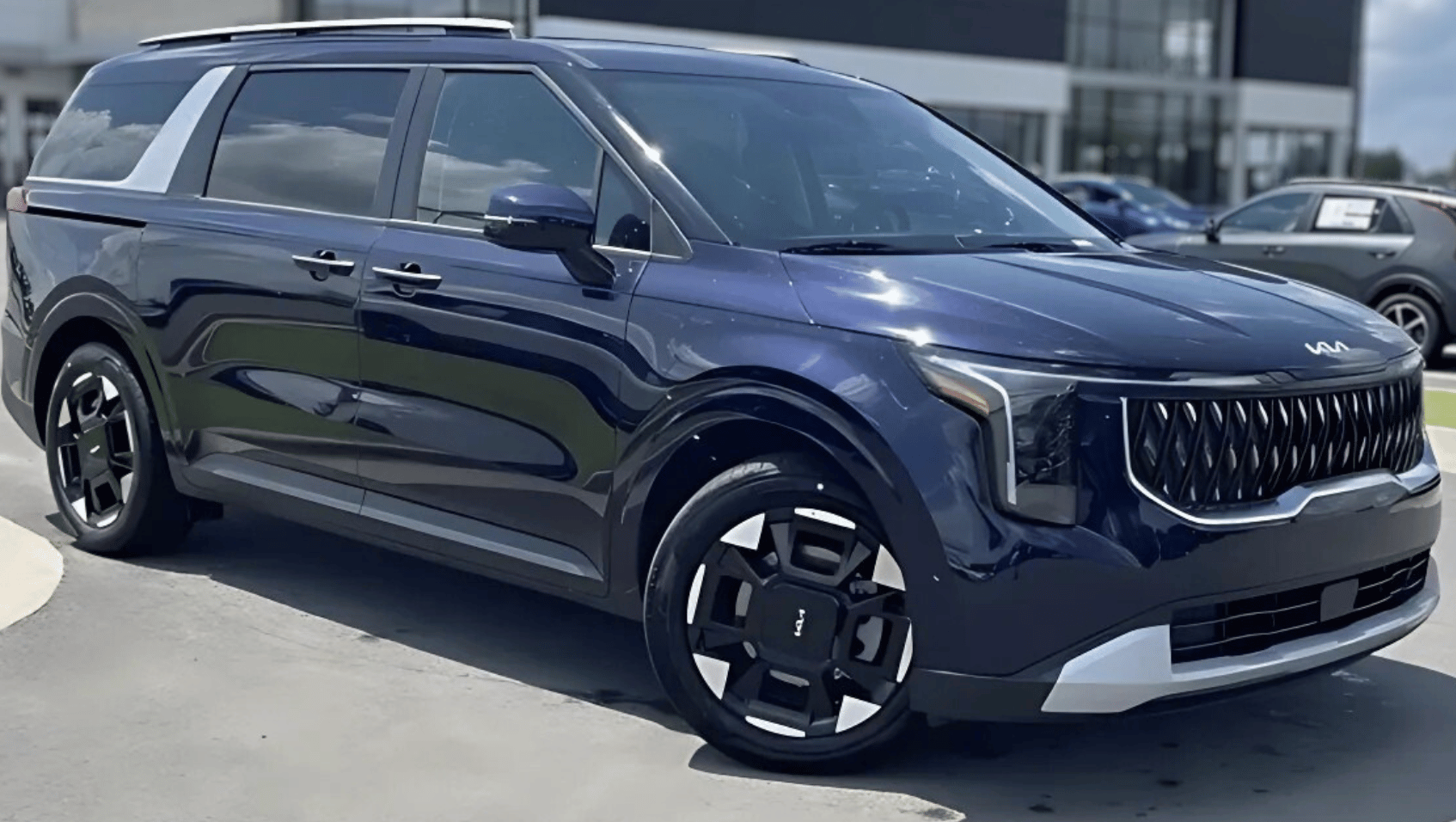 Photo of 2026 Kia Carnival.