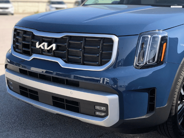 Kia Telluride in Bentonville