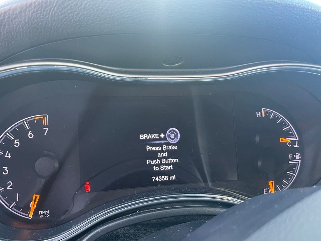 2022 Jeep Grand Cherokee WK Laredo X - APPLE CARPLAY / POWER LIFTGATE