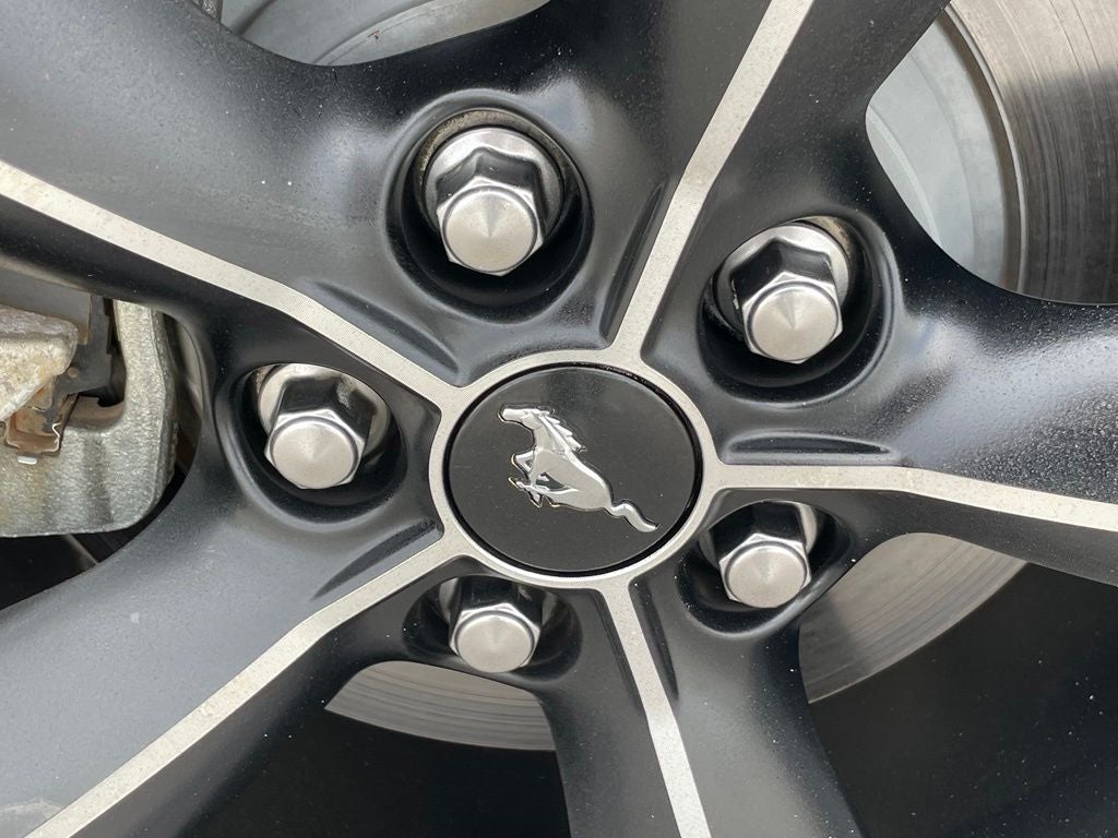 2018 Ford Mustang EcoBoost - 32 MPG / REMOTE START