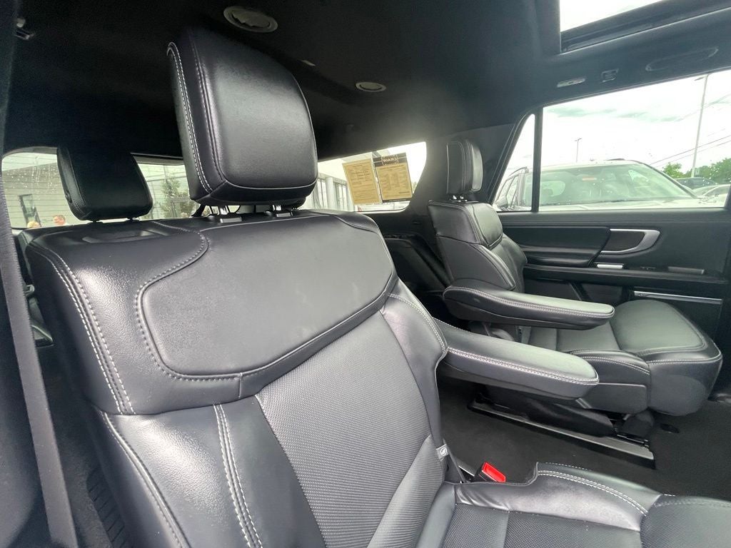 2025 Ford Expedition Max Platinum - STEALTH APPEARANCE PKG / BLUECRUISE