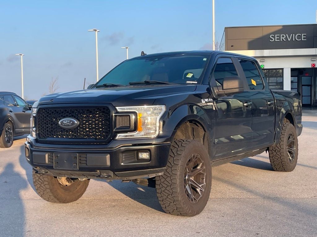 2020 Ford F-150 XL - 5.0L V8 / STX APPEARANCE PKG