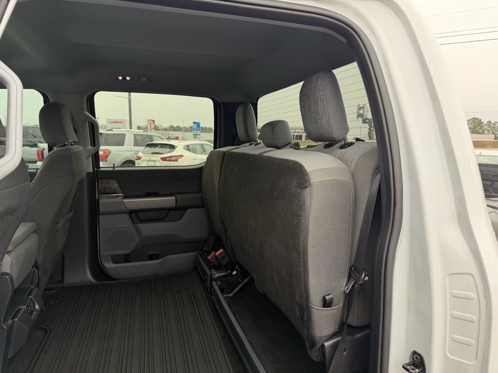 2023 Ford F-150 XLT - 5.0 V8 / 36 GAL FUEL TANK