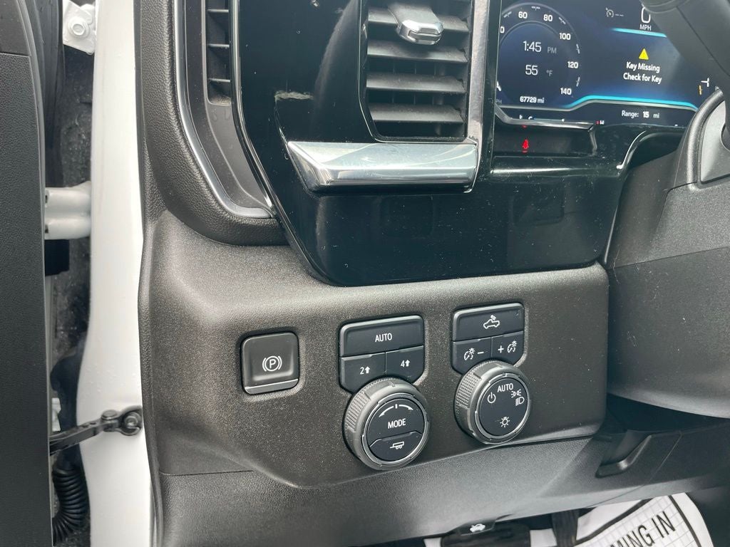 2024 Chevrolet Silverado 1500 LT LT1