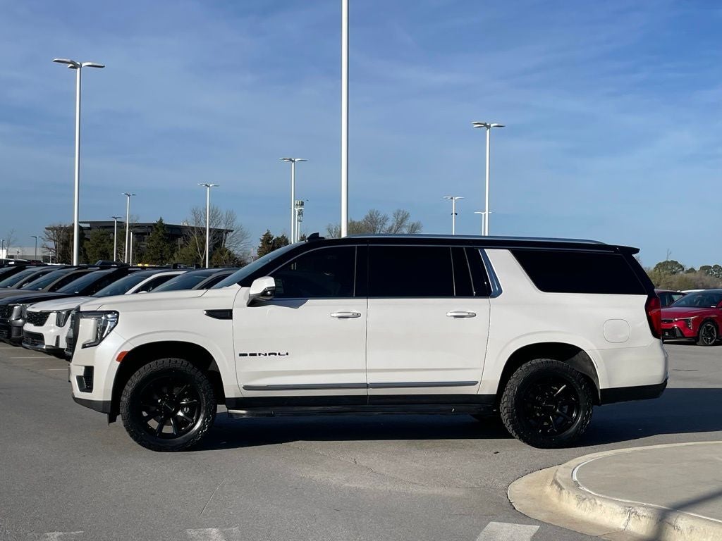 2021 GMC Yukon XL Denali - ONE OWNER / PANORAMIC SUNROOF