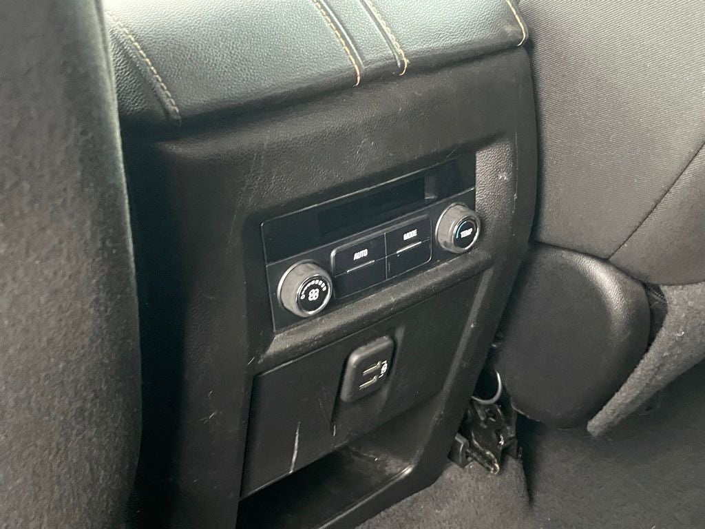 2019 Chevrolet Traverse LS - ONE OWNER / CLEAN CARFAX