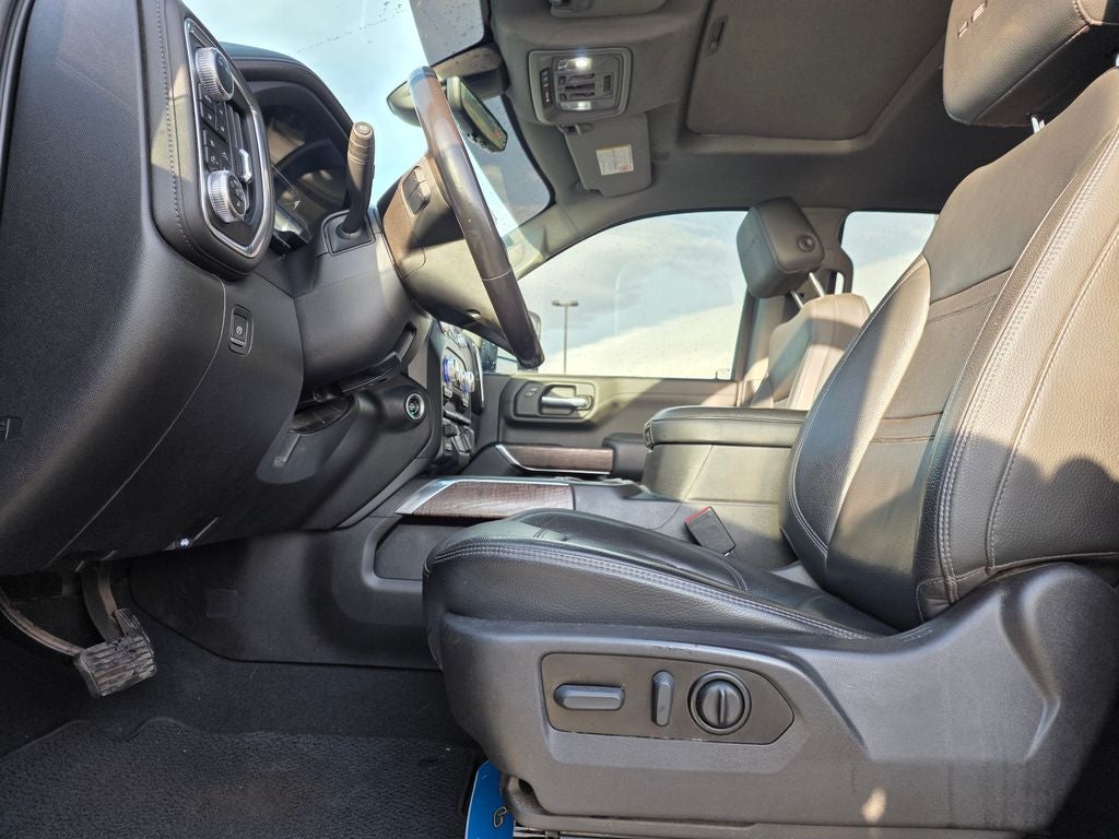 2022 GMC Sierra 2500HD Denali - ONE OWNER / CLEAN CARFAX