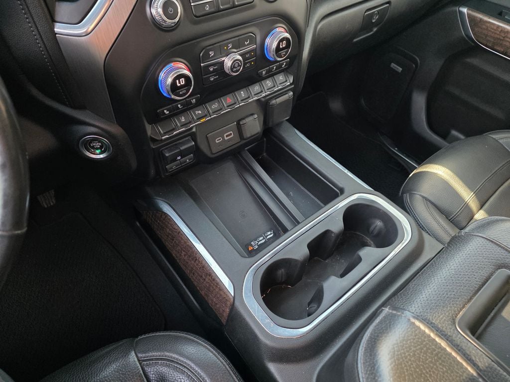 2022 GMC Sierra 2500HD Denali - ONE OWNER / CLEAN CARFAX