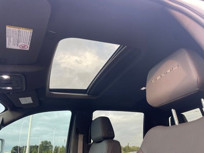 2022 GMC Sierra 2500HD Denali - 8" LIFT/ SUNDOWN AUDIO / CUSTOM HITCH