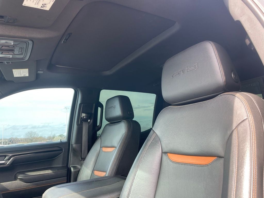 2023 GMC Sierra 1500 AT4 - SUNROOF / HEAD-UP DISPLAY