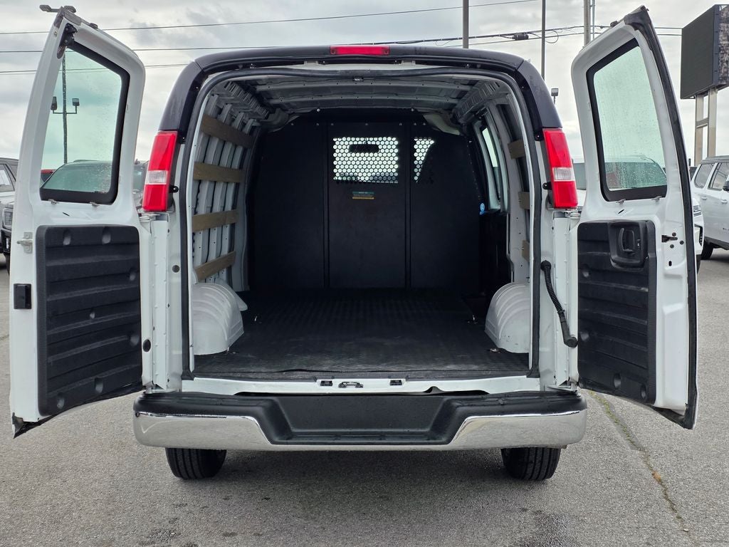 2024 GMC Savana 2500 Work Van