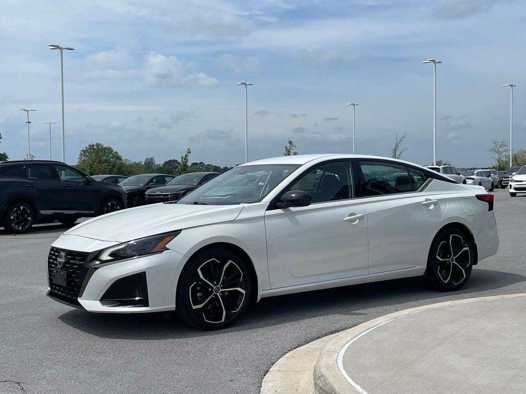 2023 Nissan Altima 2.5 SR - REMOTE START / APPLE CARPLAY