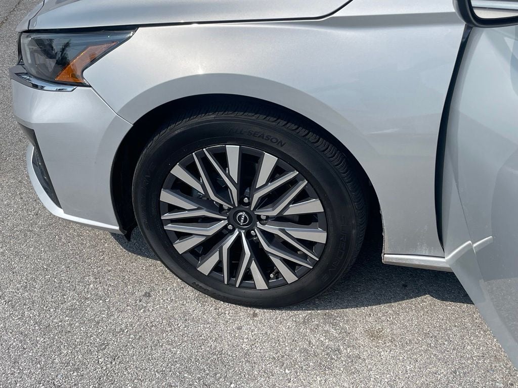 2024 Nissan Altima 2.5 SV - BLIND SPOT ASSIST / APPLE CARPLAY
