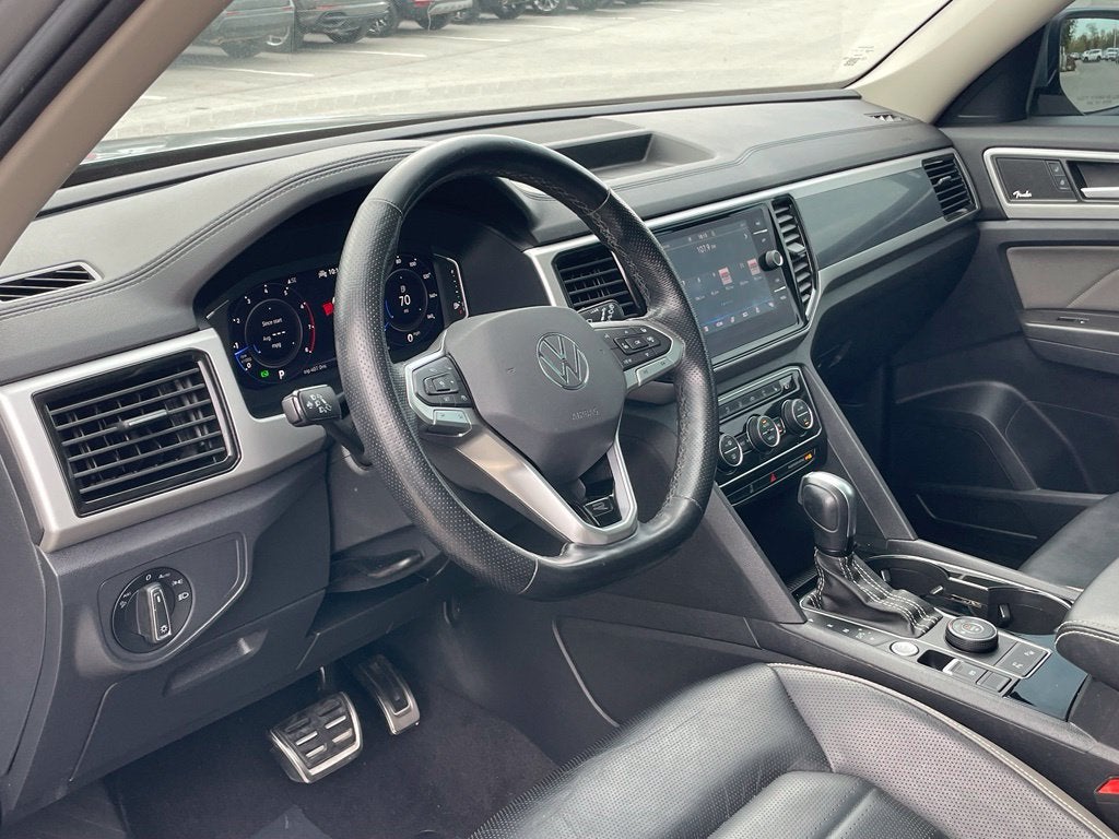 2023 Volkswagen Atlas 3.6L V6 SEL Premium R-Line - PANORAMIC MOONROOF / VENTILATED SEATS