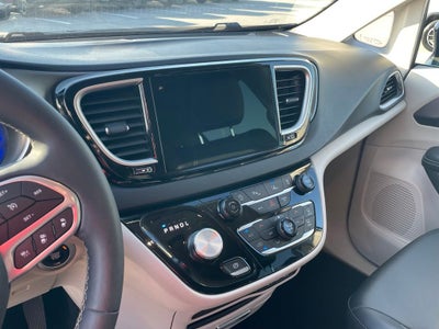 2024 Chrysler Pacifica Touring L - POWER LIFTGATE / DRIVER SEAT MEMORY