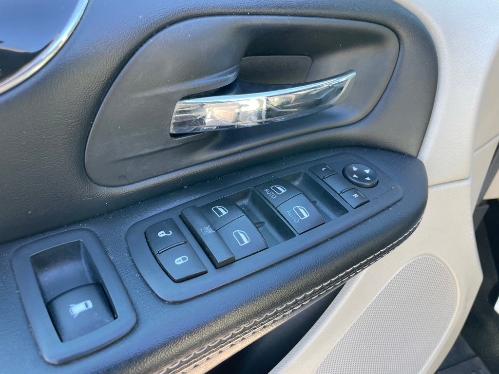 2019 Dodge Grand Caravan SXT REMOTE START / 3RD ROW STOW N GO