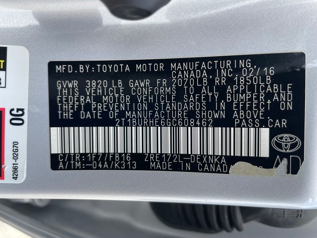 2016 Toyota Corolla LE - 38 MPG / KEYLESS ENTRY