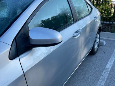 2016 Toyota Corolla LE - 38 MPG / KEYLESS ENTRY