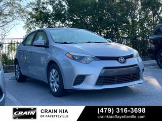 2016 Toyota Corolla LE - 38 MPG / KEYLESS ENTRY