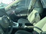 2021 Toyota RAV4 XLE - APPLE CARPLAY / AWD