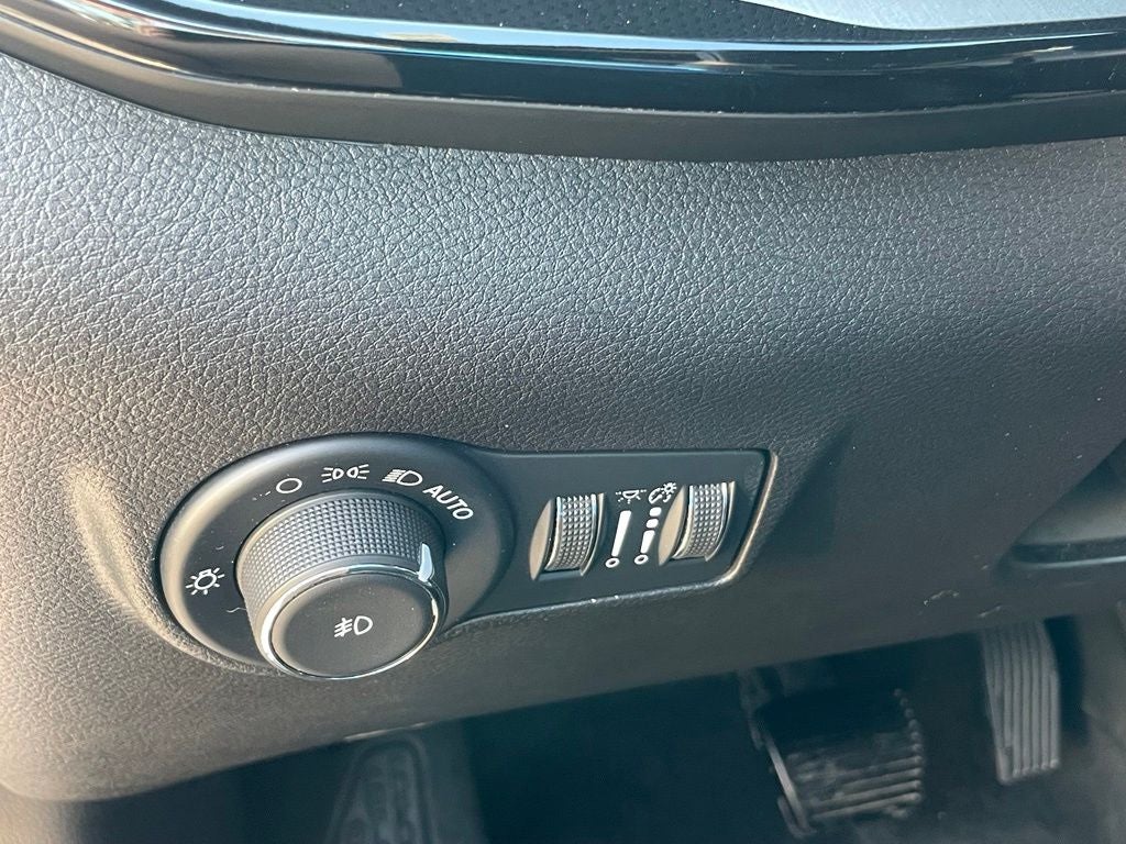2025 Jeep Compass Trailhawk - APPLE CARPLAY / ADAPTIVE CRUISE