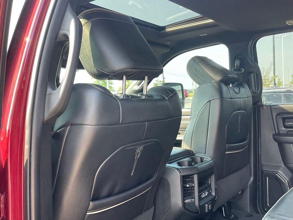 2023 RAM 3500 Limited - POWER SUNROOF / AIR SUSPENSION