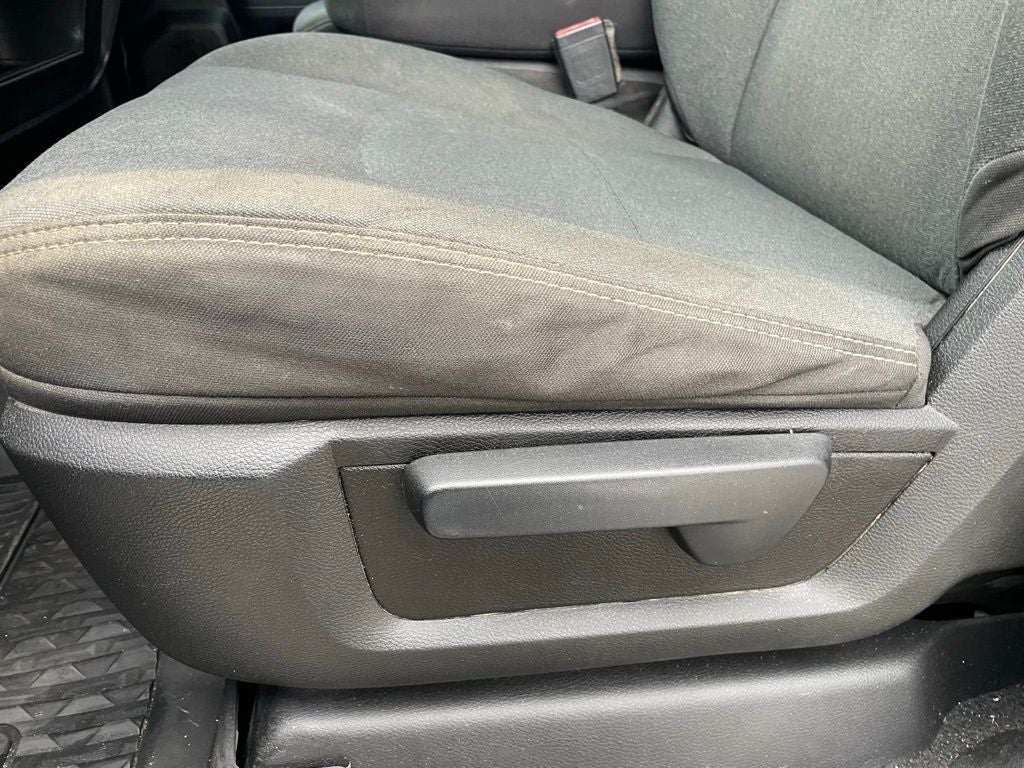 2022 RAM 2500 Tradesman - 5TH WHEEL TOWING PREP / REAR POWER SLIDING WINDO