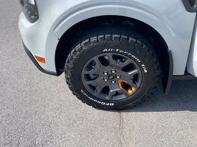 2023 Ford Maverick Lariat - TREMOR OFF-ROAD PKG / POWER MOONROOF