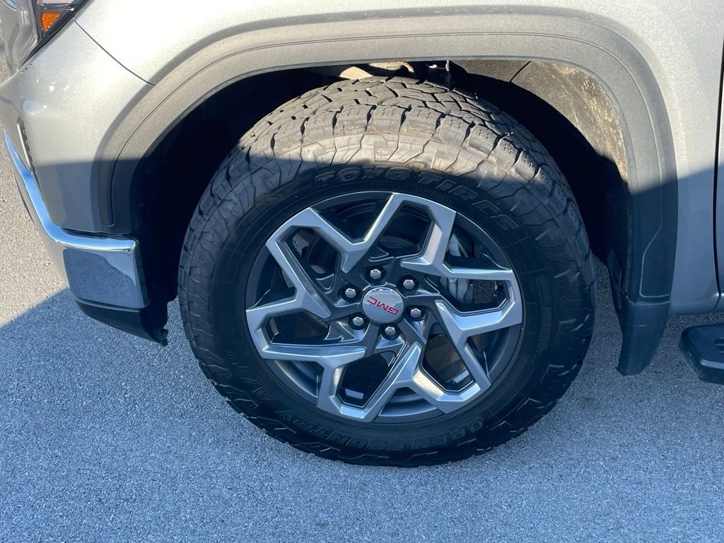 2023 GMC Sierra 1500 SLT - X31 OFF ROAD PKG / BOSE SOUND SYSTEM