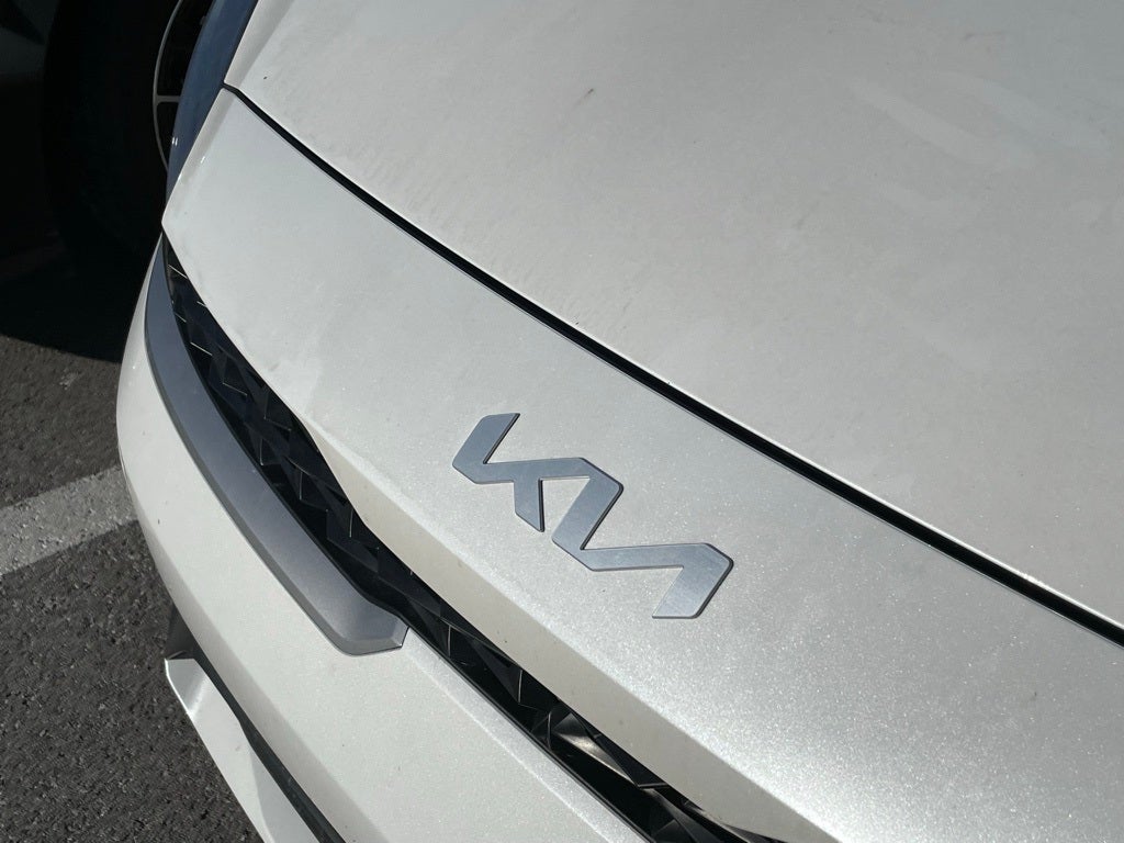 2024 Kia Forte LXS - KIA CERTIFIED / 8 INCH TOUCHSCREEN