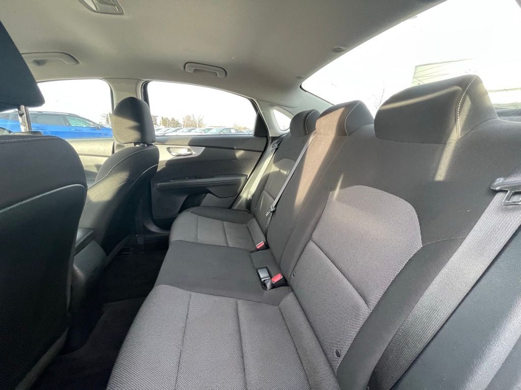 2023 Kia Forte LXS - KIA CERTIFIED / APPLE CARPLAY