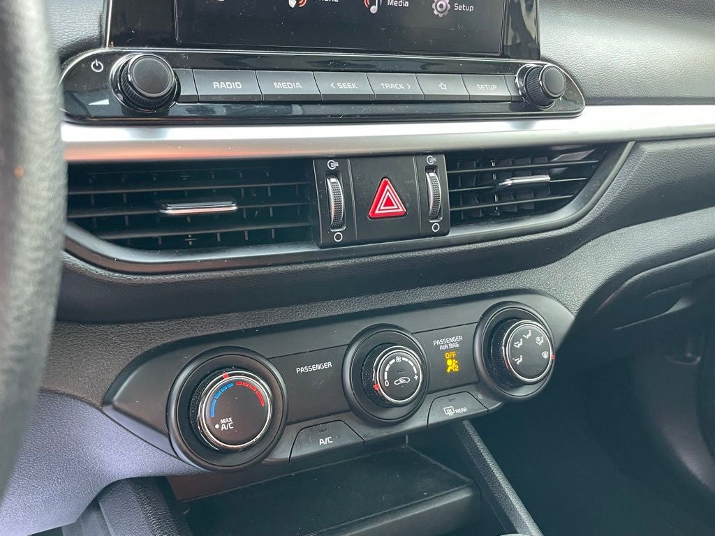 2024 Kia Forte LXS - KIA CERTIFIED / BLIND SPOT MONITOR