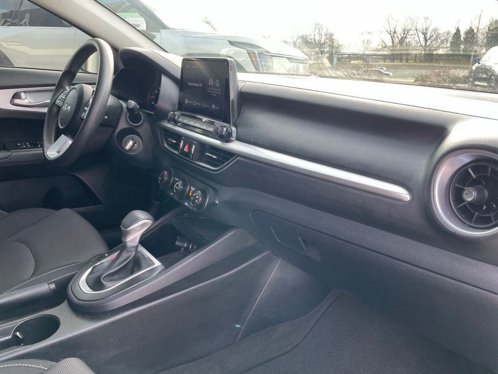 2024 Kia Forte LXS - KIA CERTIFIED / BLIND SPOT MONITOR