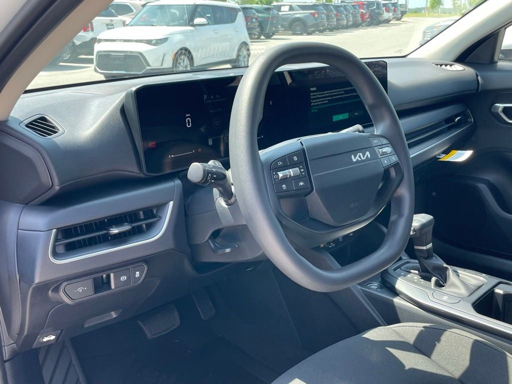 2026 Kia K4 LX