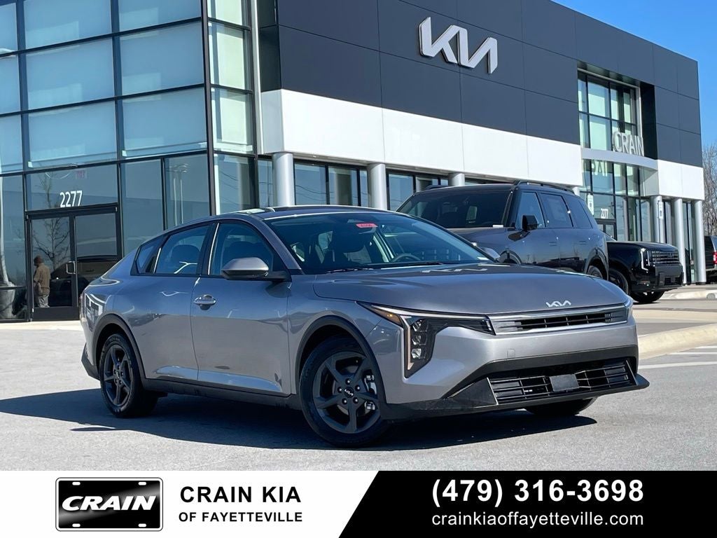 2026 Kia K4 LXS