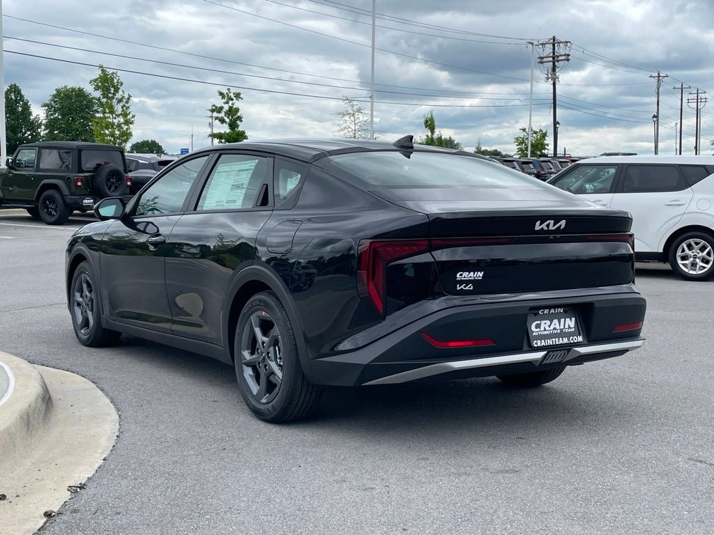 2026 Kia K4 LXS