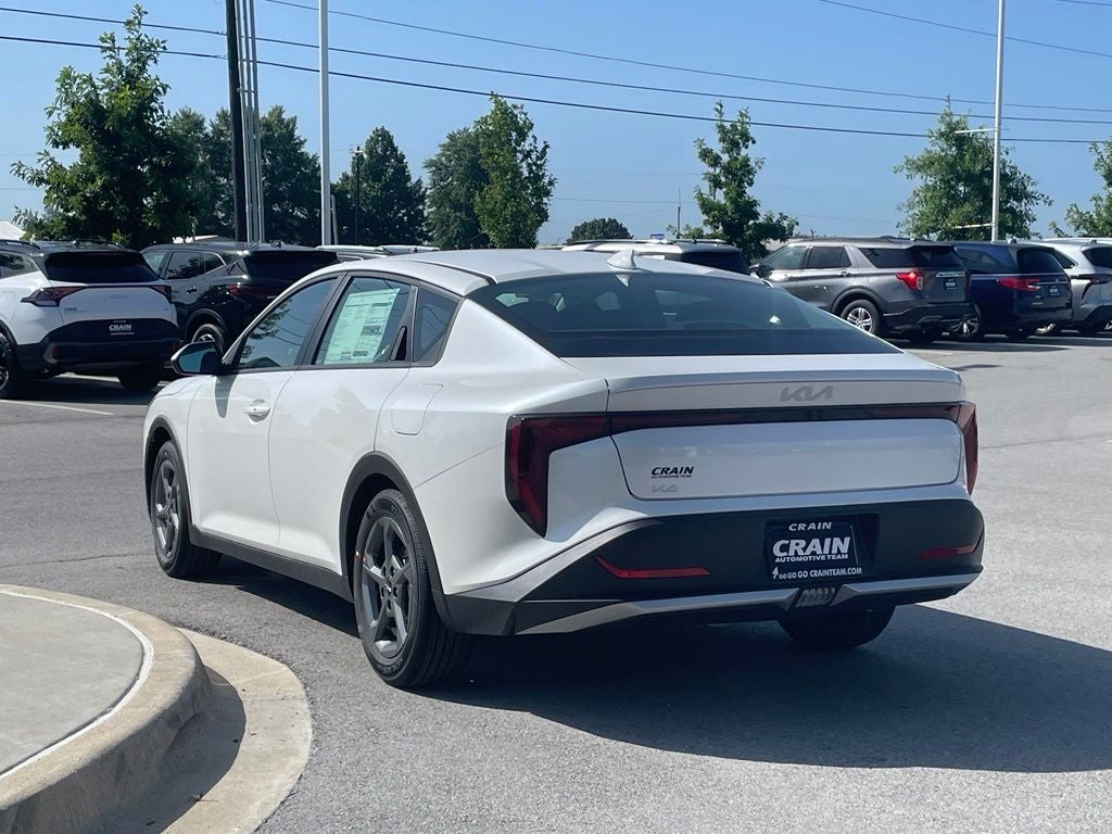 2026 Kia K4 LXS
