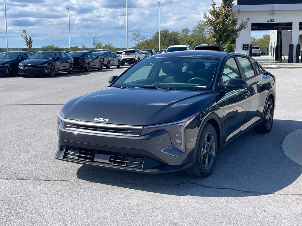 2027 Kia K4 LXS