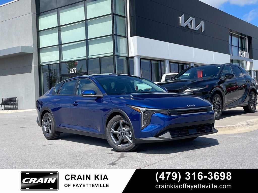 2026 Kia K4 LXS
