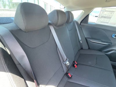 2026 Kia K4 LX