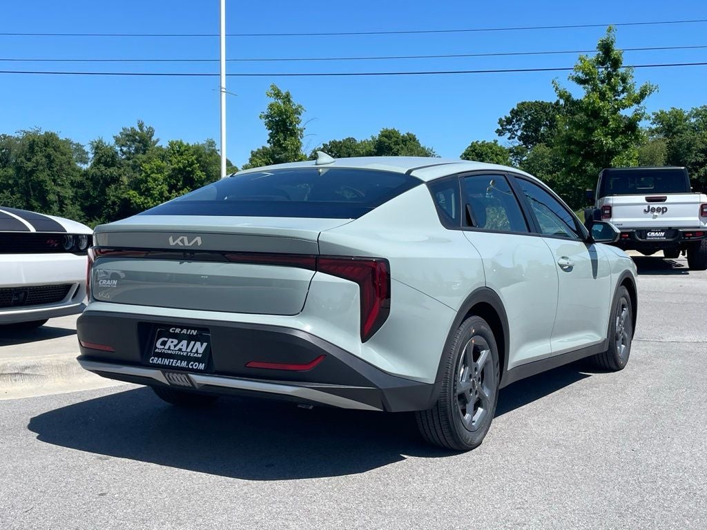 2026 Kia K4 LXS