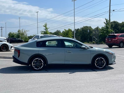 2026 Kia K4 EX