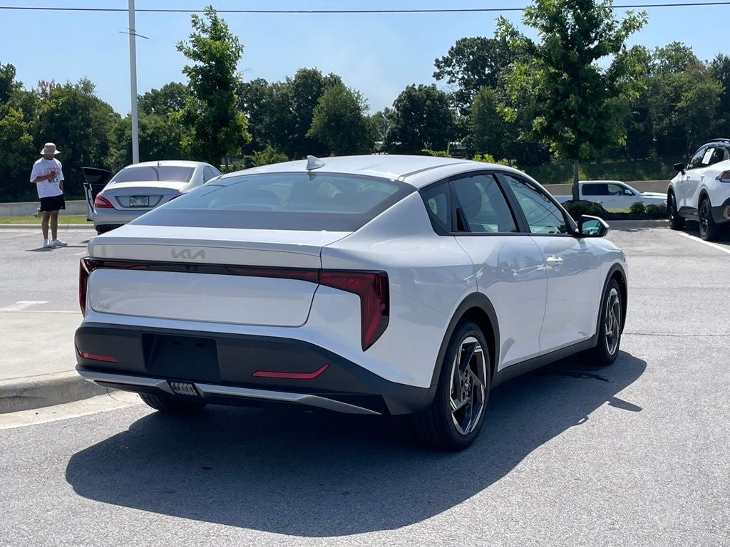 2026 Kia K4 EX