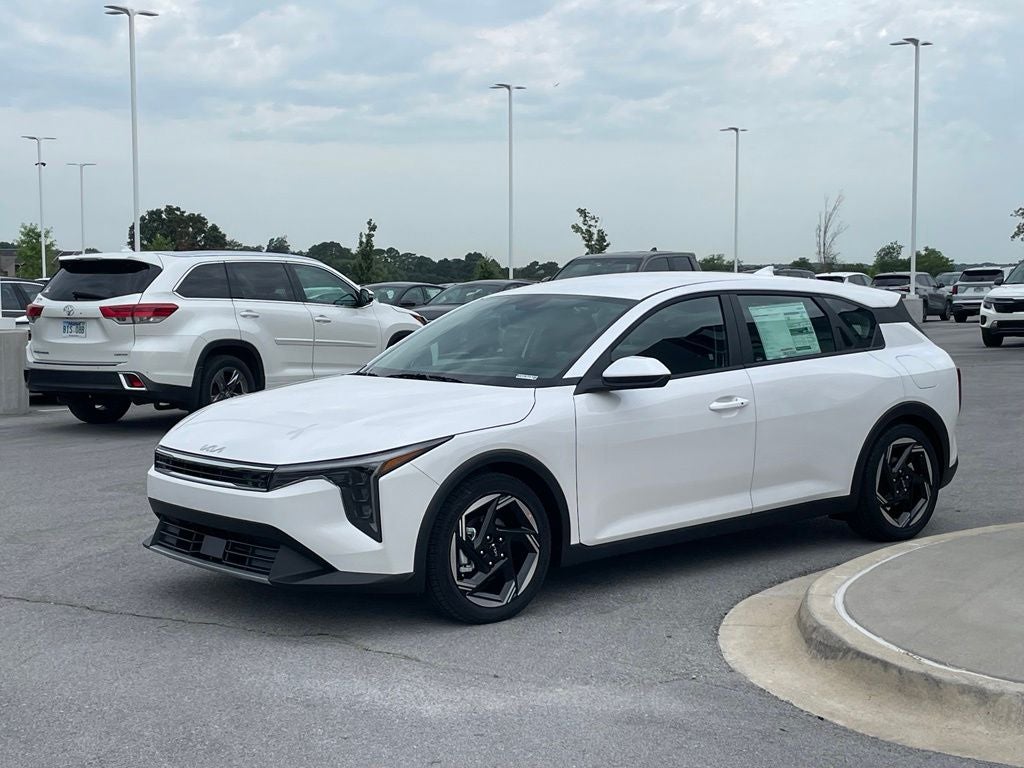 2026 Kia K4 EX