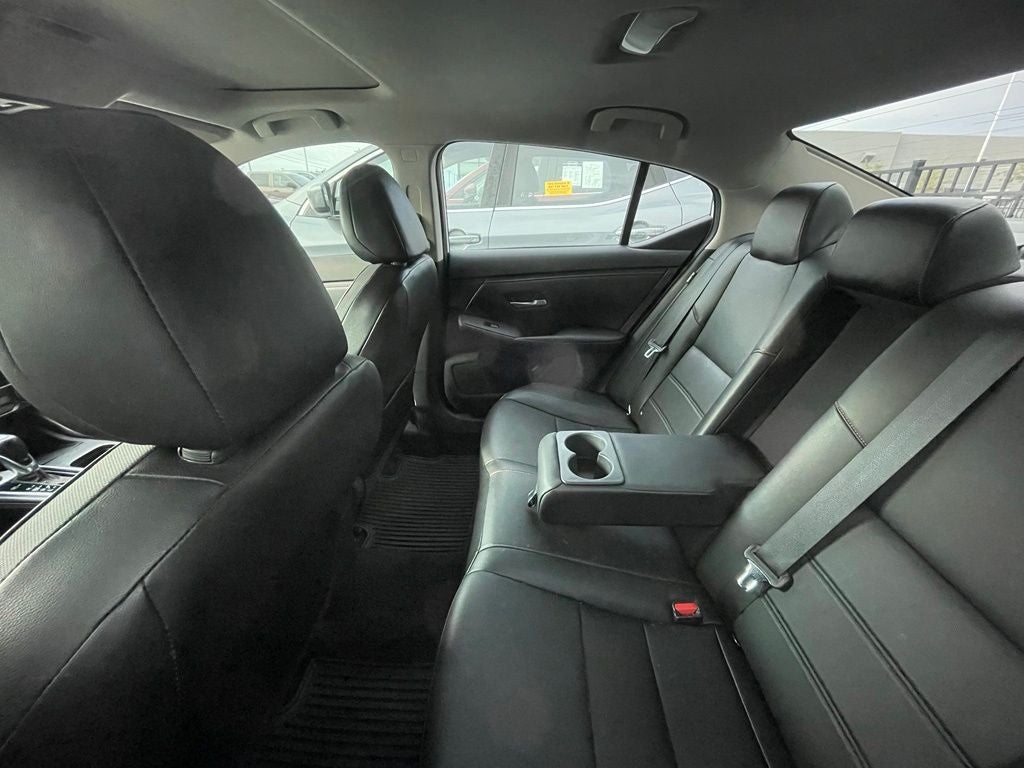 2021 Nissan Sentra SR - 1 OWNER / CLEAN CARFAX