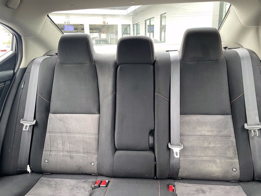 2022 Nissan Sentra SR - 37 MPG / BLIND SPOT WARNING