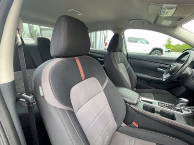 2022 Nissan Sentra SR - 37 MPG / BLIND SPOT WARNING