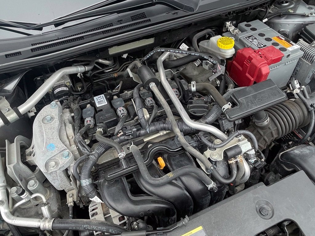 2022 Nissan Sentra SR - 37 MPG / BLIND SPOT WARNING