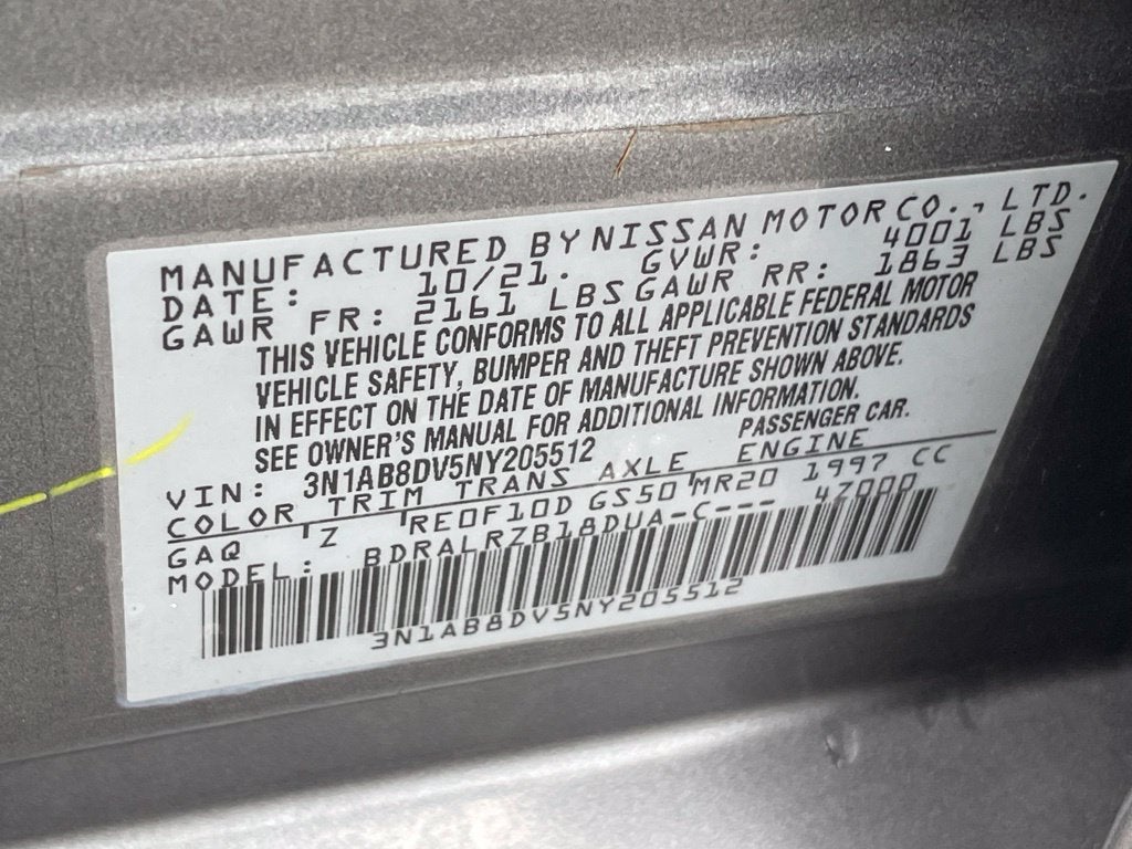 2022 Nissan Sentra SR - 37 MPG / BLIND SPOT WARNING