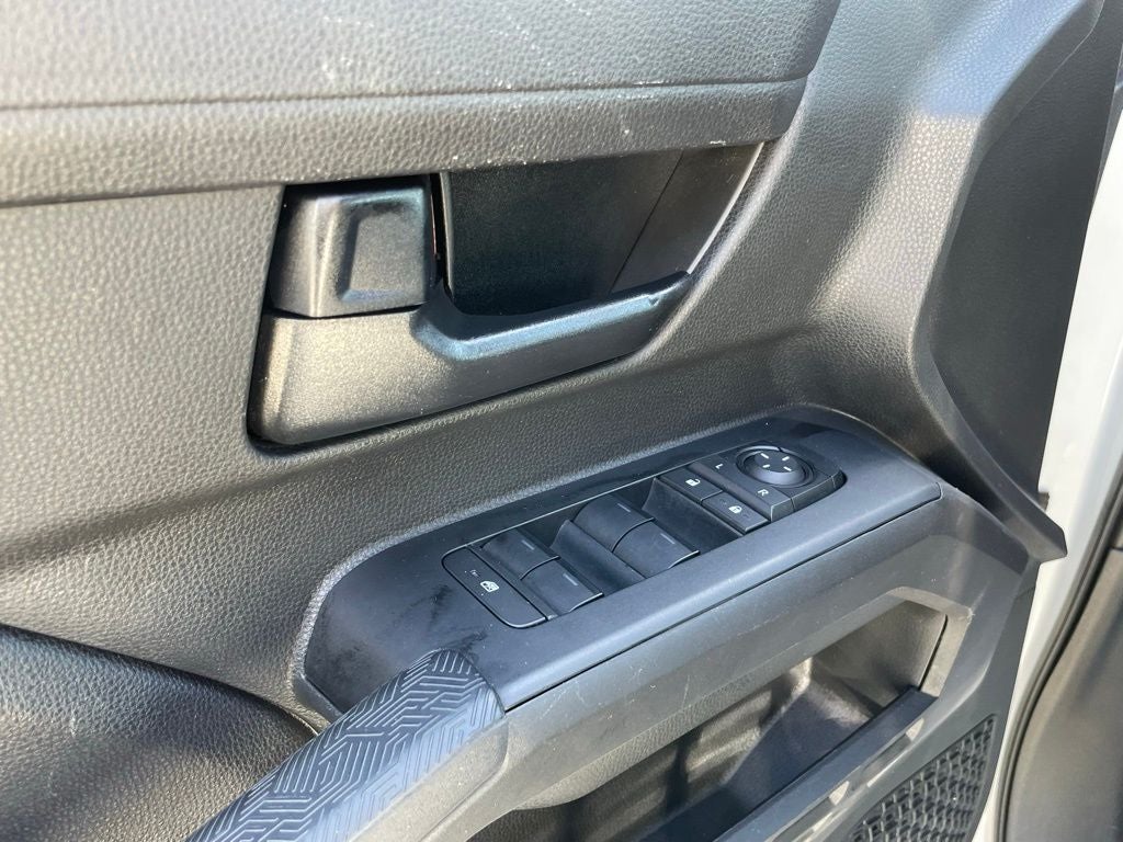 2024 Toyota Tacoma SR5 - WIRELESS CARPLAY / PUSH BUTTON START